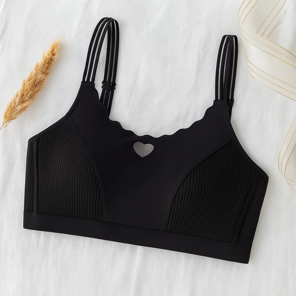 Heart Detail Black Charm Bra 404