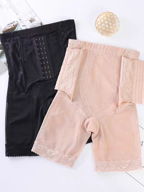 Elegant Lace Detailed Shapewear with Hook - Skin