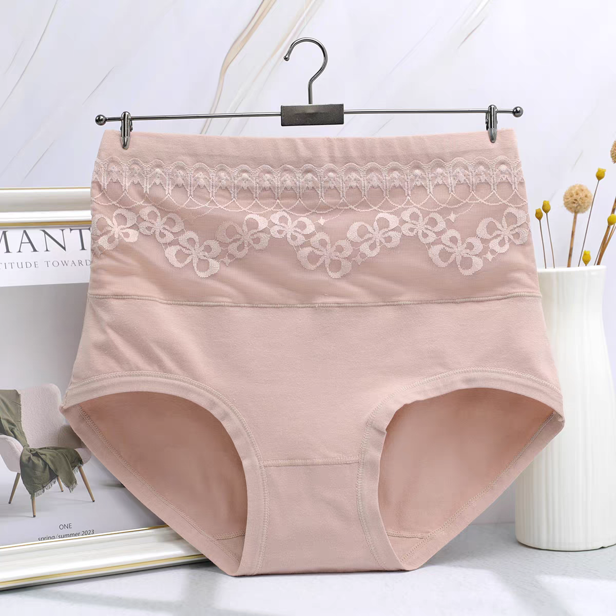 High-waist  Lace Details Underpants