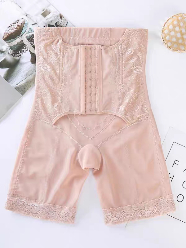 Elegant Lace Detailed Shapewear with Hook - Skin